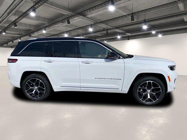 used 2022 Jeep Grand Cherokee car, priced at $44,750