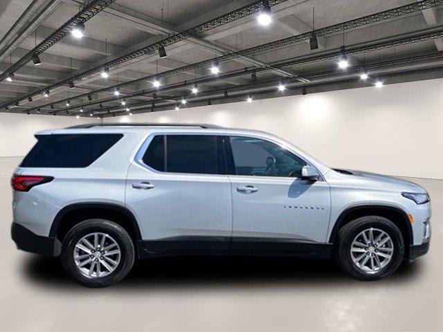 used 2022 Chevrolet Traverse car, priced at $29,400