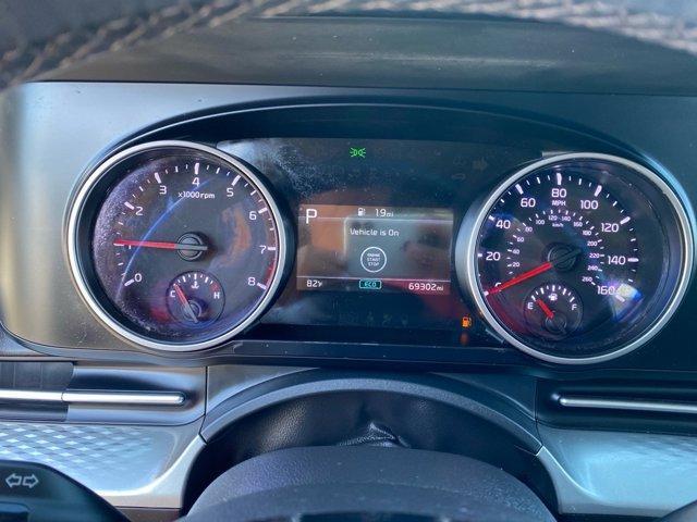 used 2022 Kia Carnival car, priced at $25,569