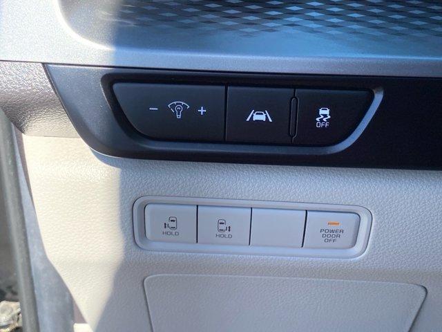 used 2022 Kia Carnival car, priced at $25,569