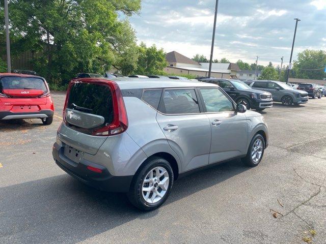 used 2022 Kia Soul car, priced at $17,700