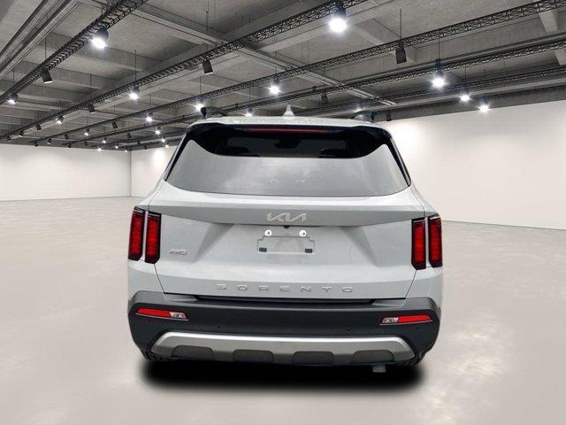 used 2022 Kia Sorento car, priced at $27,900