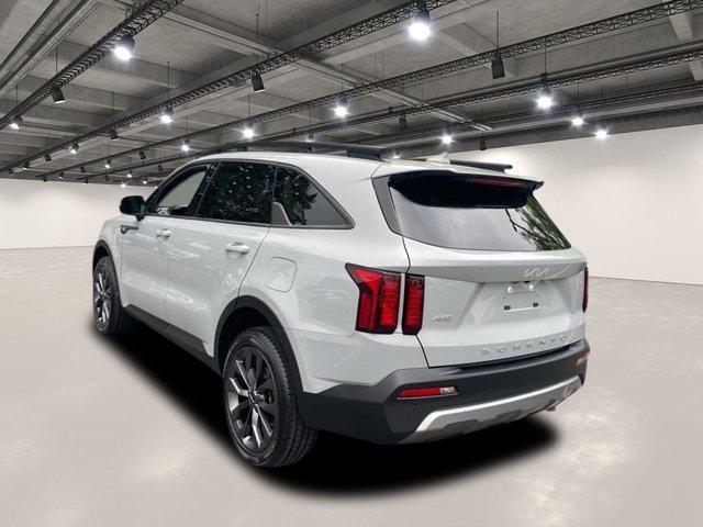 used 2022 Kia Sorento car, priced at $27,900