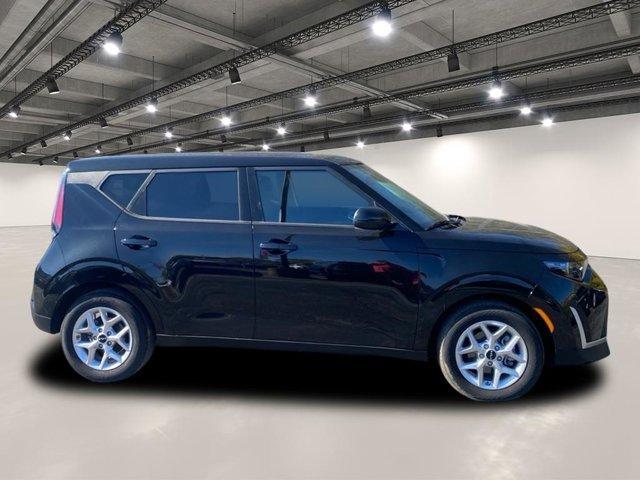 used 2024 Kia Soul car, priced at $19,902