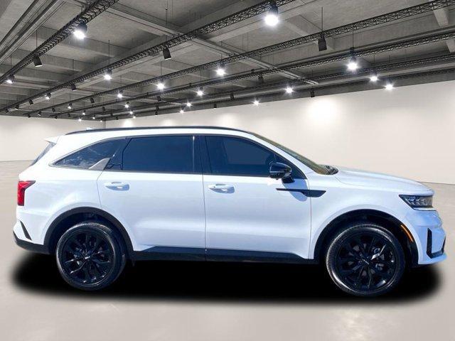 used 2023 Kia Sorento car, priced at $34,915
