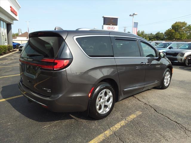 used 2021 Chrysler Pacifica car, priced at $22,000