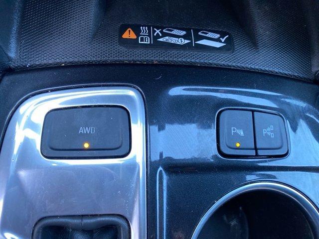 used 2022 Chevrolet Equinox car, priced at $23,600