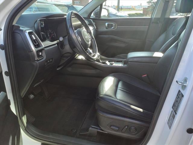 used 2022 Kia Sorento car, priced at $27,650