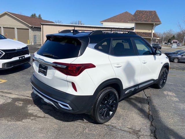 used 2023 Kia Seltos car, priced at $23,450