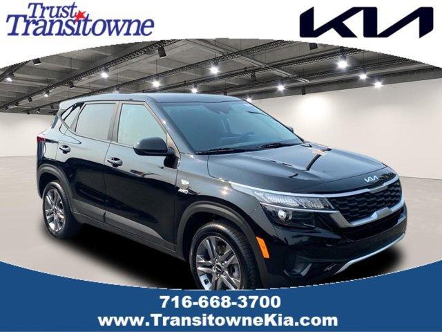 used 2023 Kia Seltos car, priced at $21,049