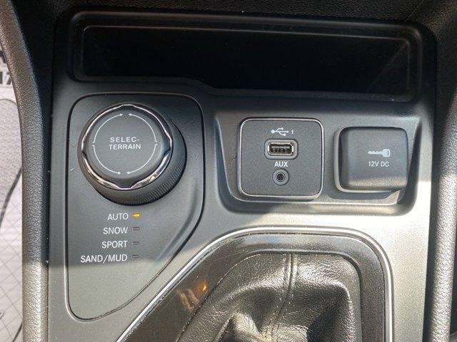 used 2020 Jeep Cherokee car, priced at $21,950