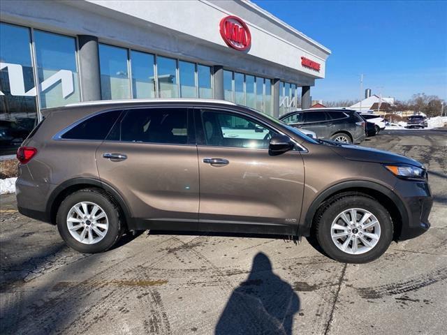 used 2019 Kia Sorento car, priced at $17,600