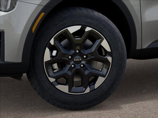 new 2026 Kia Sorento car, priced at $40,070