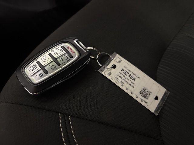 used 2020 Chrysler Pacifica car, priced at $18,484