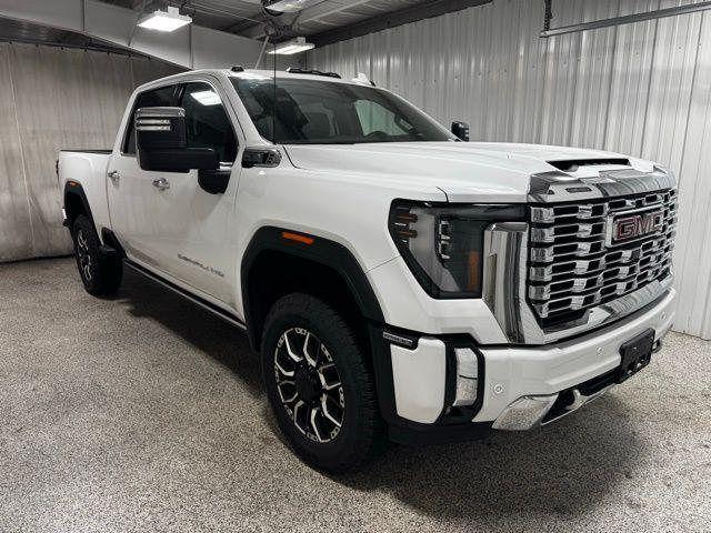 used 2024 GMC Sierra 2500 car, priced at $75,177