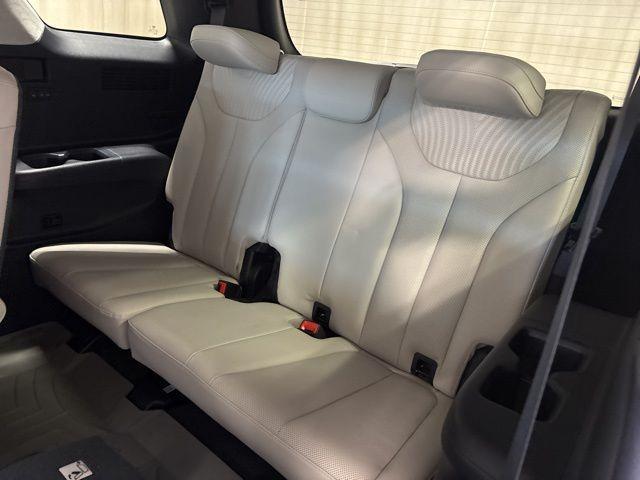 used 2023 Hyundai Palisade car, priced at $39,423
