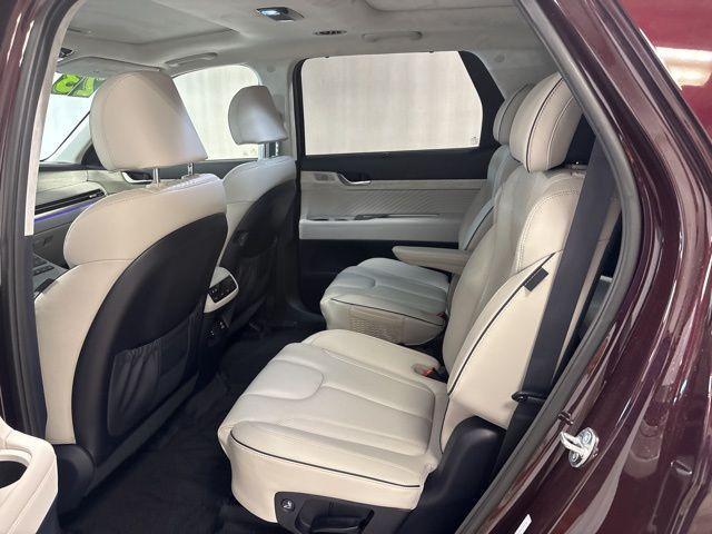 used 2023 Hyundai Palisade car, priced at $39,423