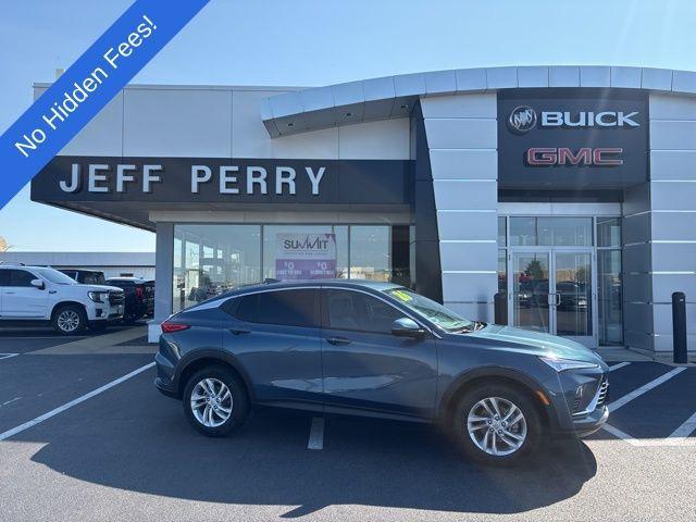 new 2026 Buick Envista car, priced at $27,385