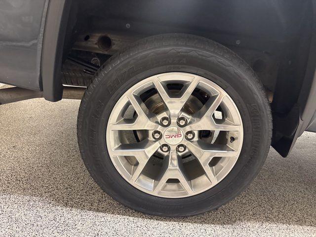 used 2018 GMC Sierra 1500 car, priced at $28,113