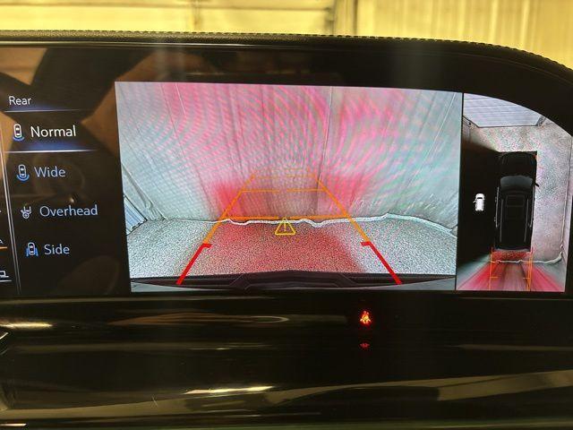 used 2024 Cadillac Escalade ESV car, priced at $86,120