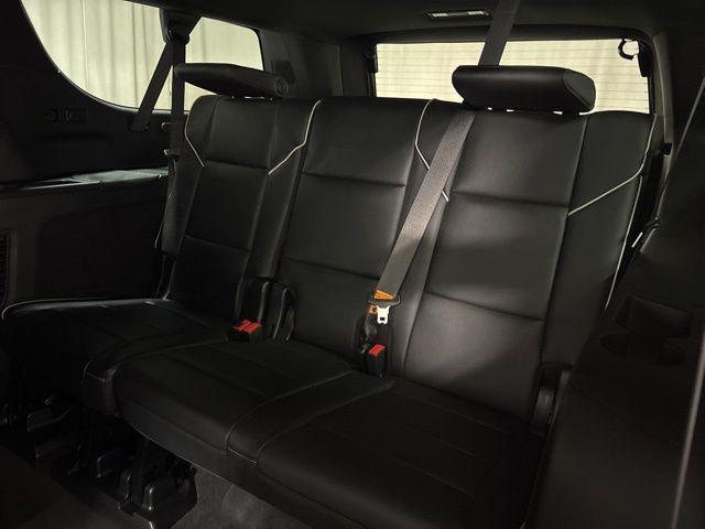 used 2024 Cadillac Escalade ESV car, priced at $86,120
