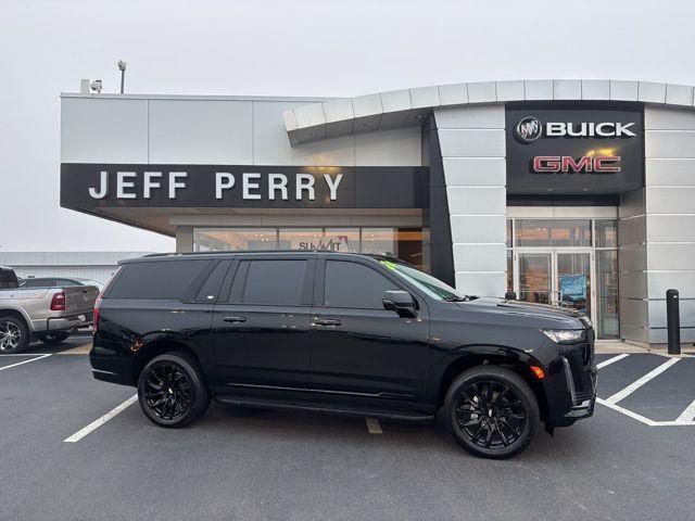 used 2024 Cadillac Escalade ESV car, priced at $86,120