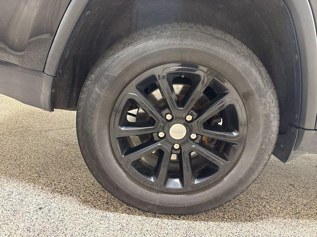 used 2014 Jeep Grand Cherokee car, priced at $12,000
