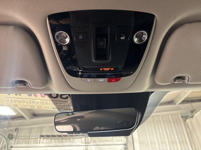 used 2023 Kia Sorento car, priced at $34,136