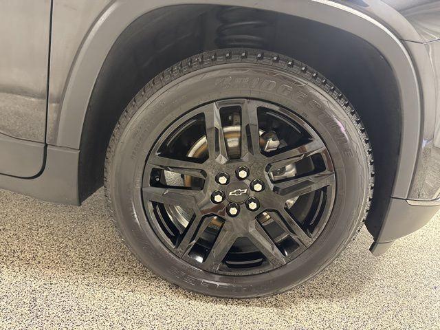used 2020 Chevrolet Traverse car, priced at $23,579