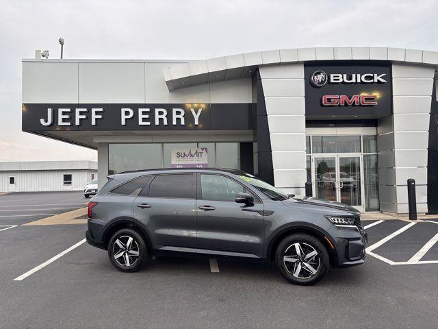used 2022 Kia Sorento car, priced at $20,977