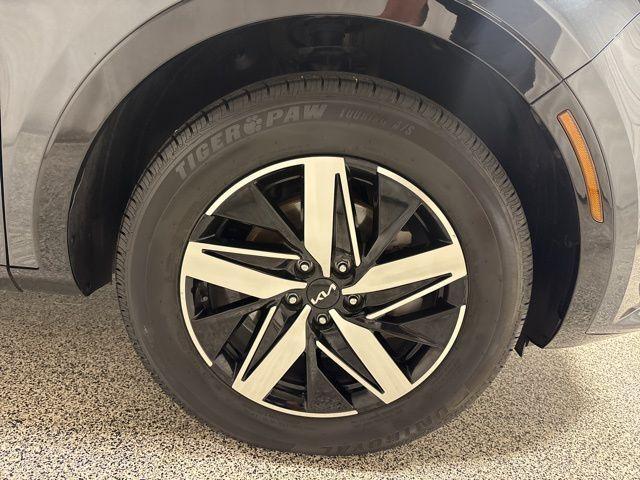 used 2022 Kia Sorento car, priced at $20,977