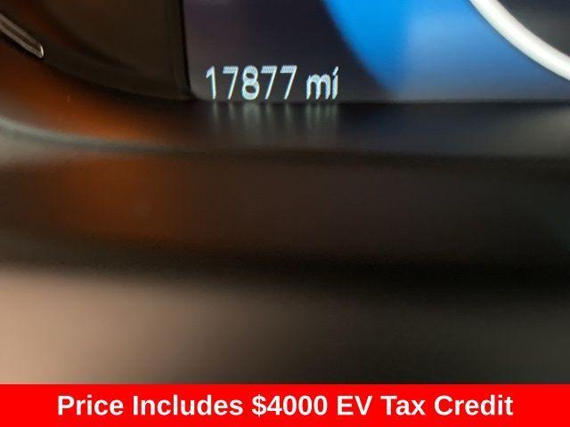 used 2021 Chevrolet Bolt EV car, priced at $13,817