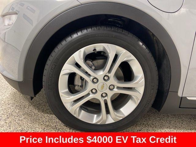 used 2021 Chevrolet Bolt EV car, priced at $13,817