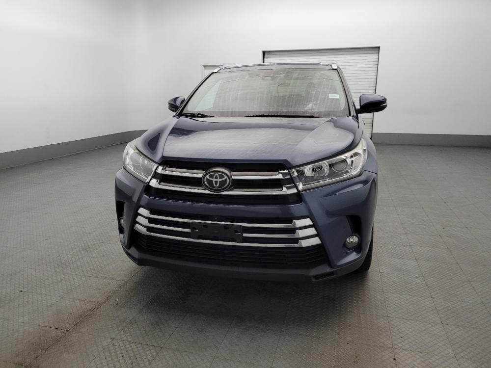 used 2017 Toyota Highlander car, priced at $26,795