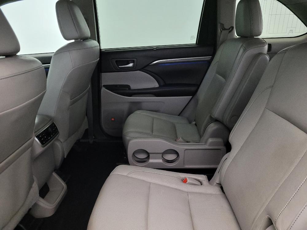 used 2017 Toyota Highlander car, priced at $26,795