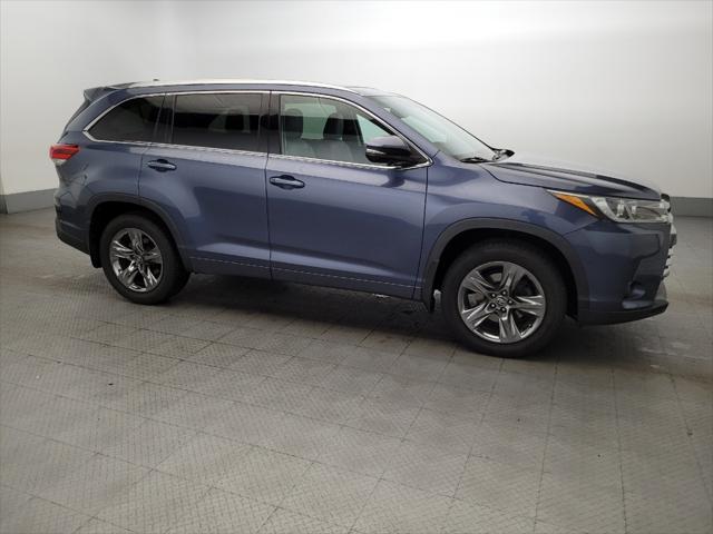 used 2017 Toyota Highlander car, priced at $27,495