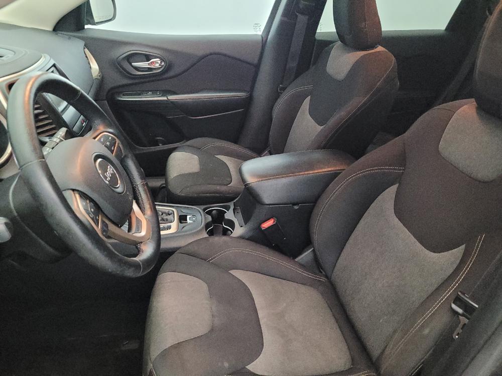 used 2014 Jeep Cherokee car, priced at $11,495