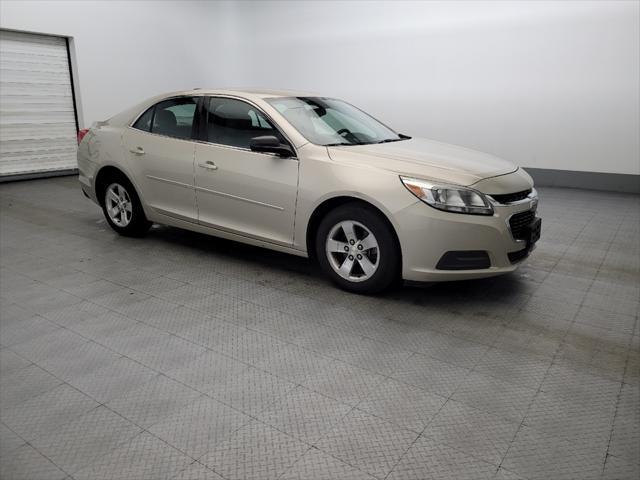 used 2015 Chevrolet Malibu car, priced at $13,395