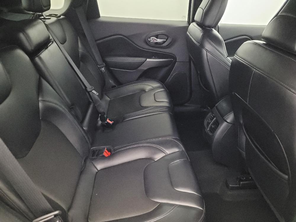 used 2020 Jeep Cherokee car, priced at $19,895