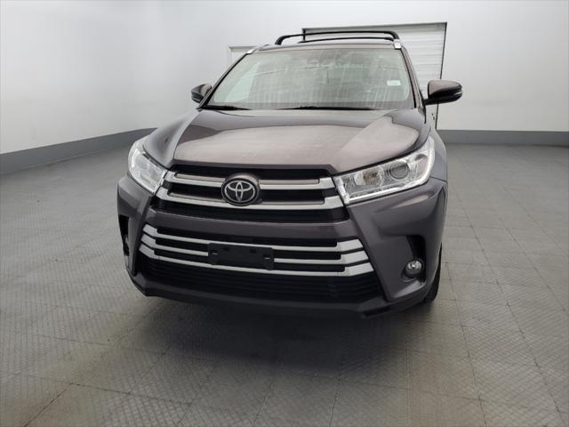 used 2019 Toyota Highlander car, priced at $28,095