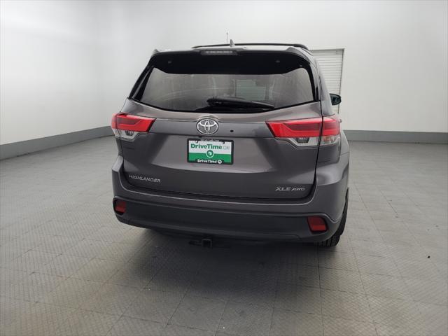 used 2019 Toyota Highlander car, priced at $28,095