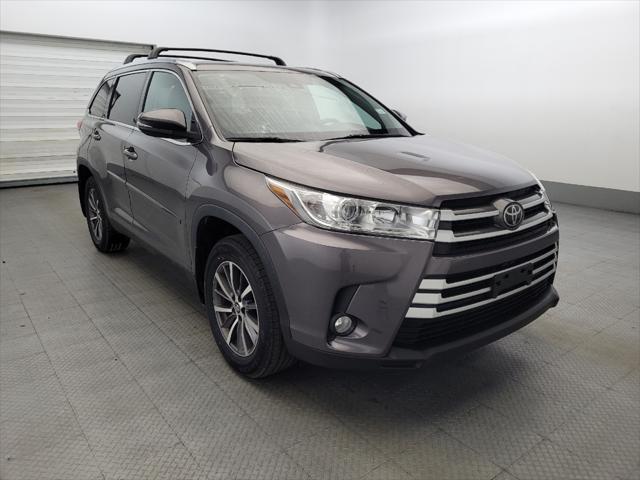 used 2019 Toyota Highlander car, priced at $28,095