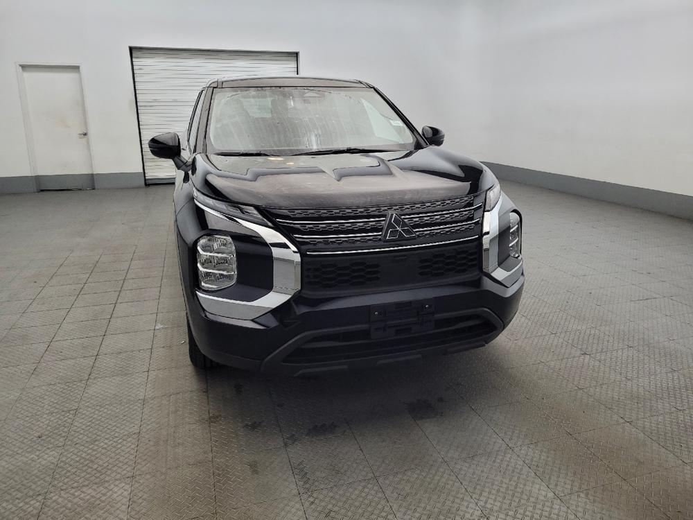 used 2024 Mitsubishi Outlander car, priced at $22,895