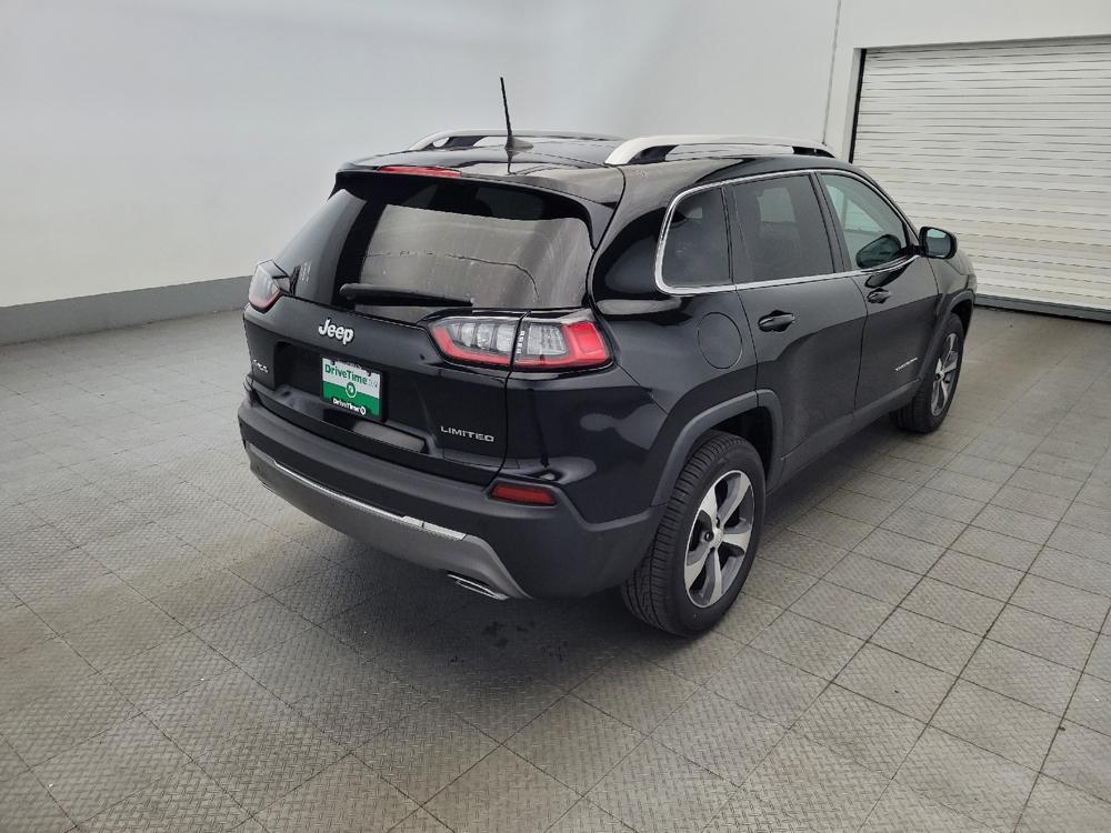 used 2021 Jeep Cherokee car, priced at $23,395