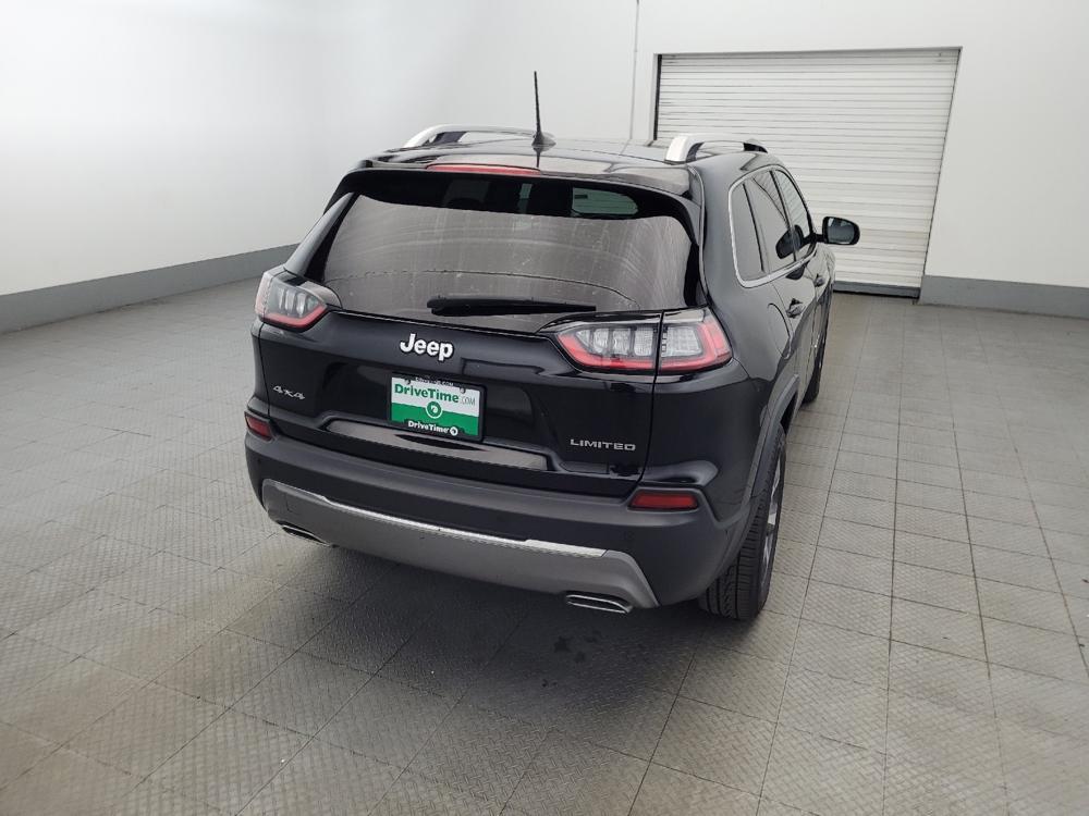 used 2021 Jeep Cherokee car, priced at $23,395