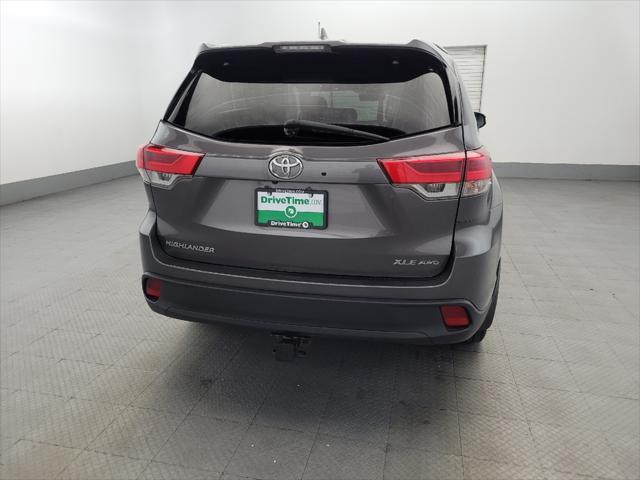 used 2018 Toyota Highlander car, priced at $26,095
