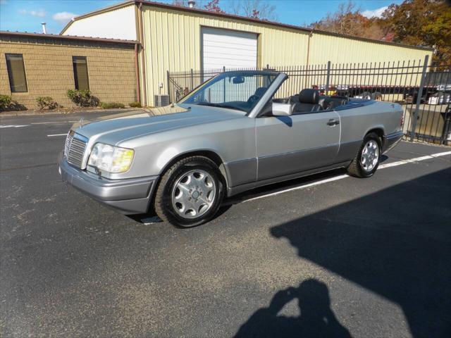 used 1995 Mercedes-Benz E-Class car, priced at $18,875