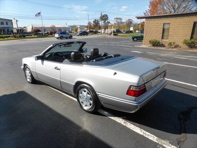 used 1995 Mercedes-Benz E-Class car, priced at $18,875