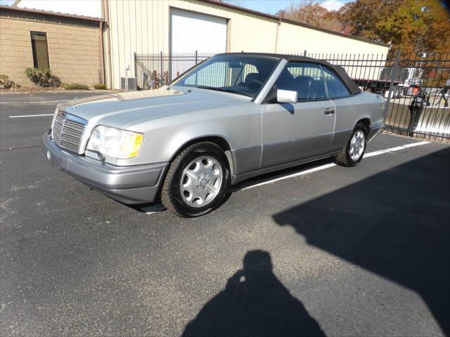 used 1995 Mercedes-Benz E-Class car, priced at $18,875