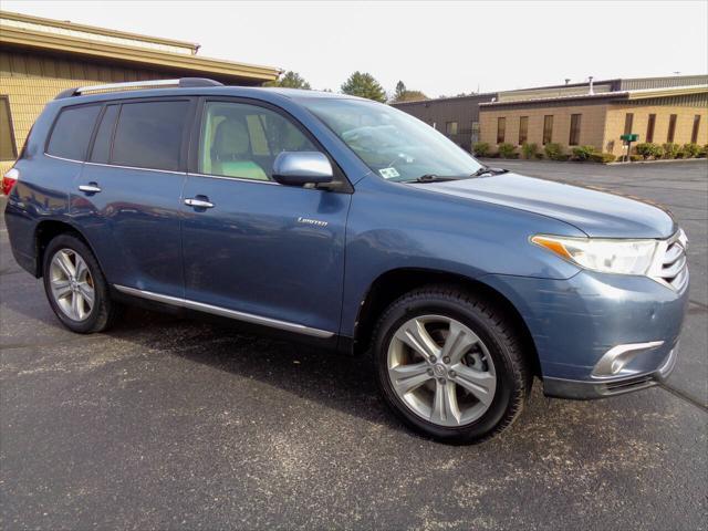 used 2012 Toyota Highlander car, priced at $9,875